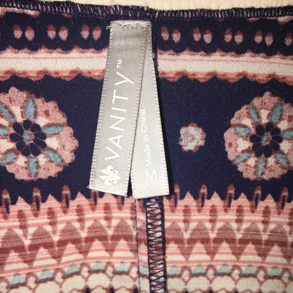 Vanity BoHo Kimono - Picture 8 of 9